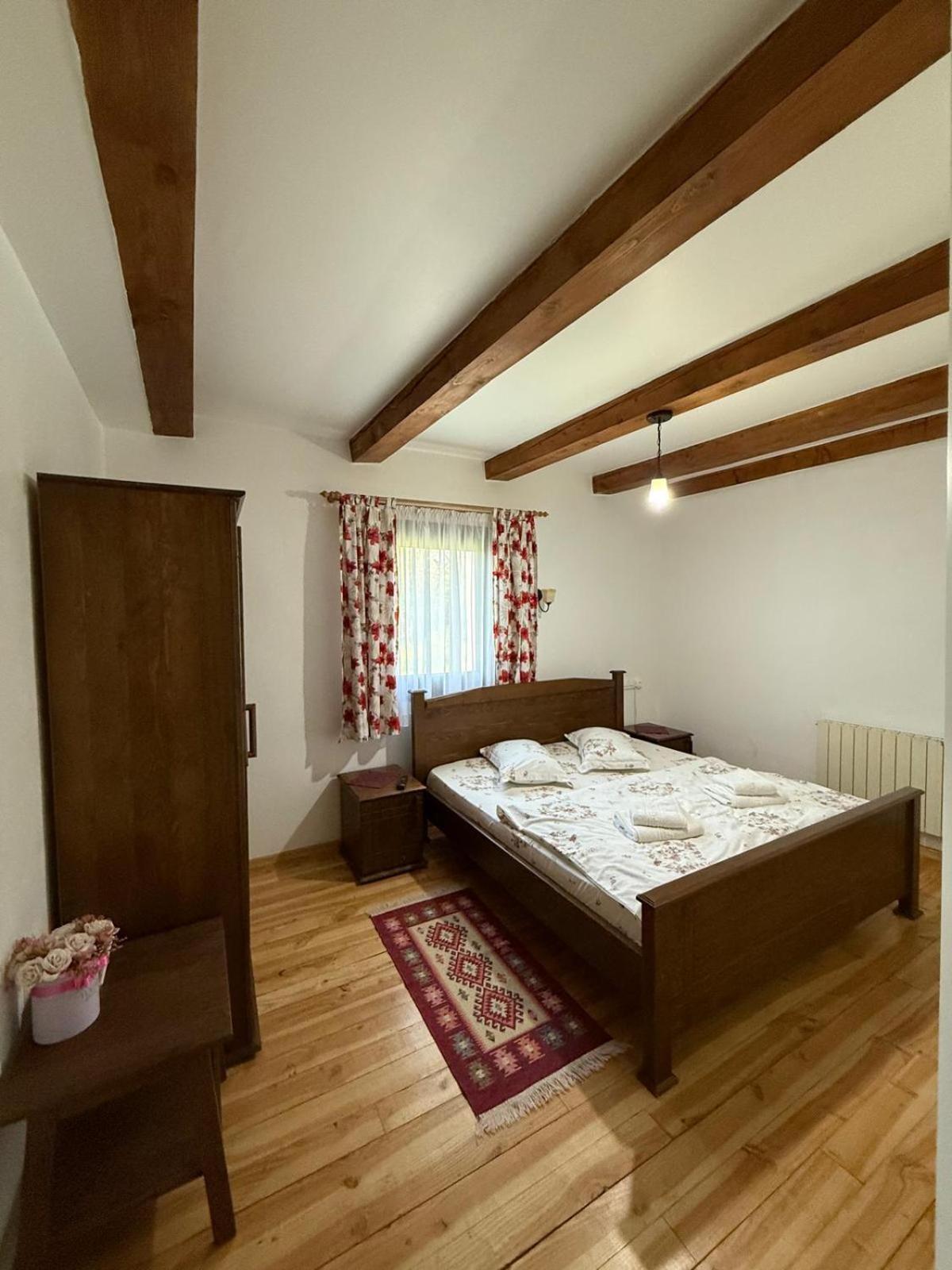 Casa Dunca Βίλα Sighetu Marmaţiei Εξωτερικό φωτογραφία